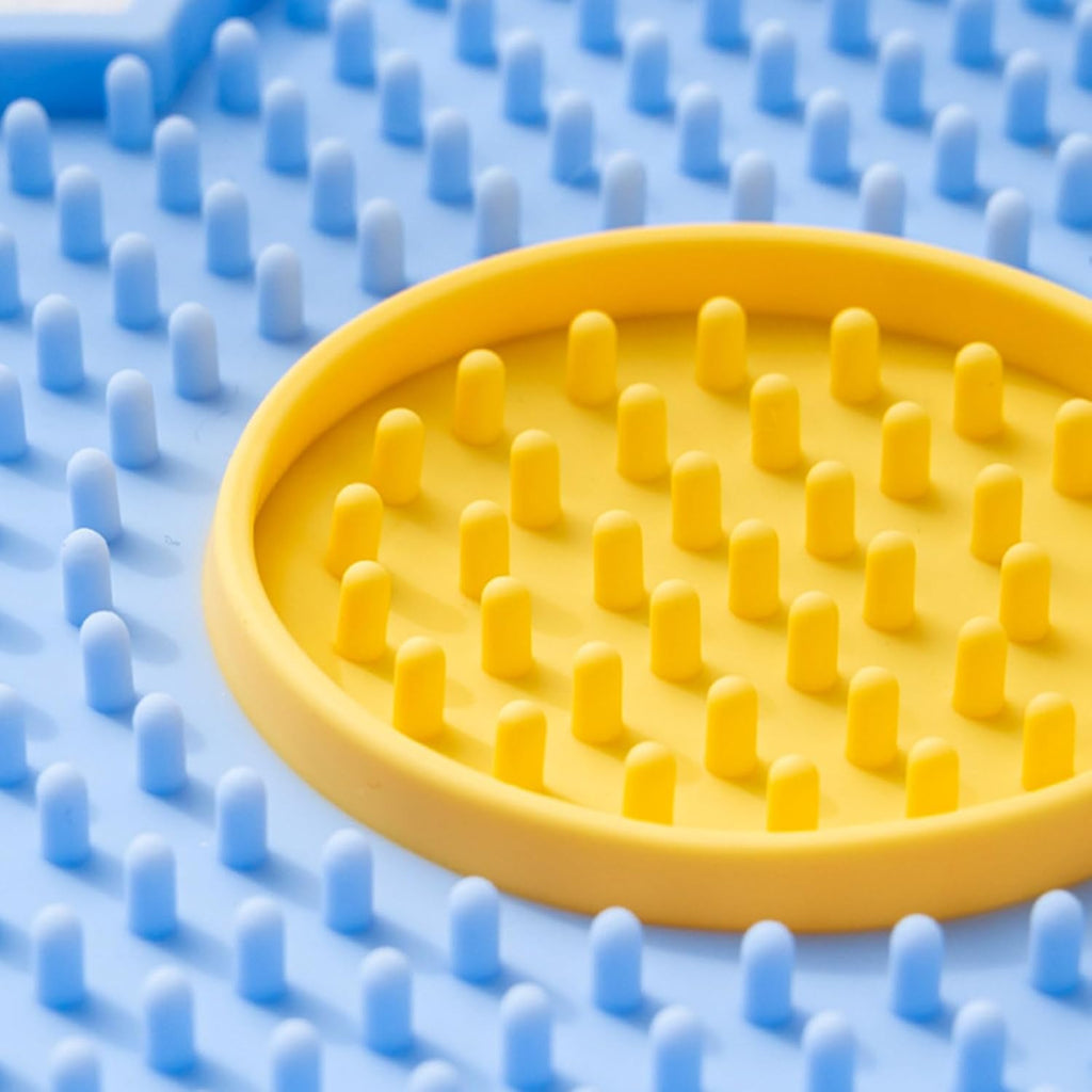 Silikon Leckmatte mit Saugnapf für Katzen & Hunde